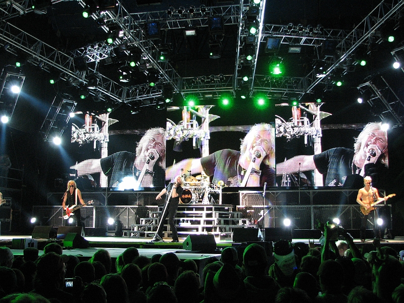 Def Leppard 132